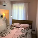 Lupo Apartman *