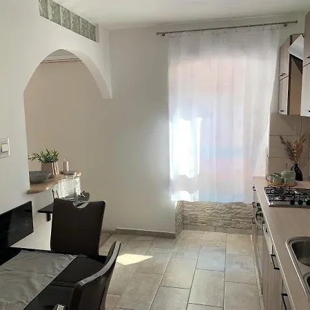 Lupo Apartment *